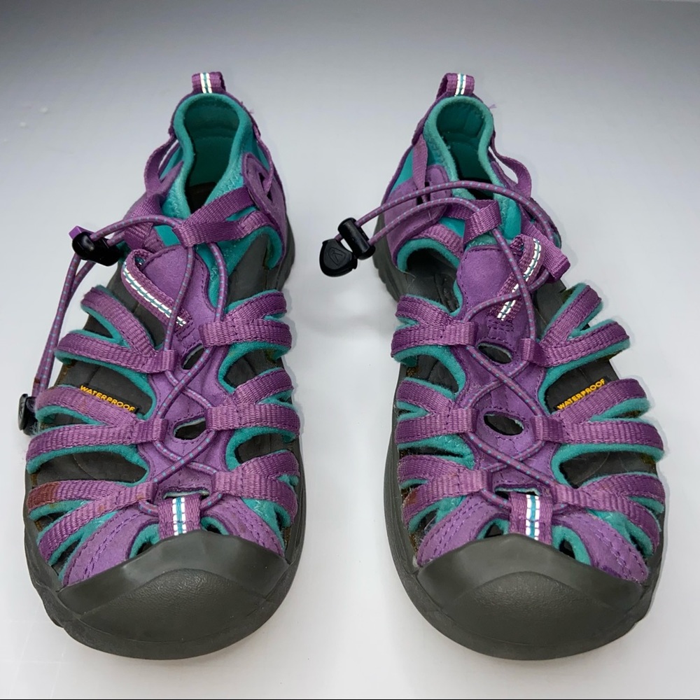 Keen Girls Whisper Hiking Sandals Waterproof Bungee Cord  Size 4
